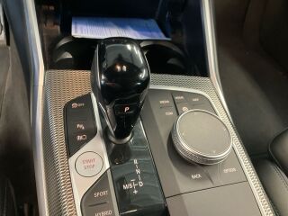BMW 330 M-Pakett 2.0 R4 215kW