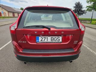 Volvo XC60 Summum 2.4 D5 120кВ