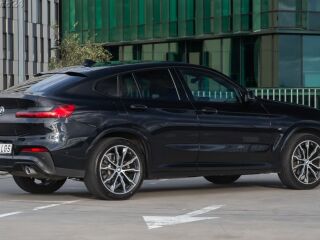 BMW X4 M Pakett 2.0 135kW