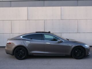 Tesla Model S 85 D 158kW