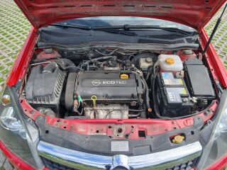 Opel Astra TwinTop 1.8 103kW