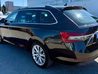 Skoda Superb 4X4 Combi 2.0 TDI 140kW