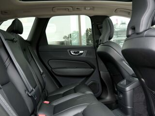 Volvo XC60 AWD T6 H&K LUXURY ULTIMATE DARK INTELLI SAFE  2.0 T6 Long Range 293kW