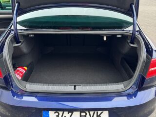 Volkswagen Passat Highline 1.4 110kW