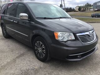 Lancia Voyager LUXURY STOW N GO SWISS GOLD S LINE EDITION 131kW