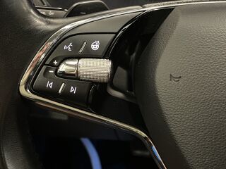 Skoda Octavia Combi Elegance 1.5 TSI G-Tec 96кВ