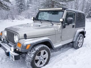 Jeep Wrangler TJ 4.0 142kW