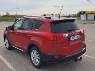 Toyota RAV4 2.0 111kW