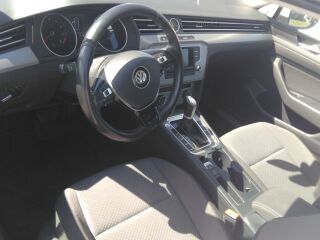Volkswagen Passat 1.4 92kW