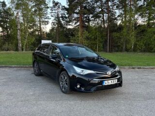 Toyota Avensis 2.0 105kW