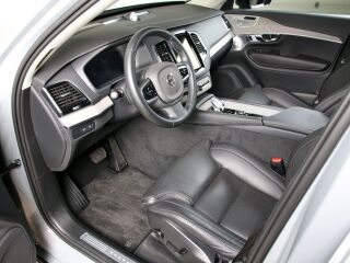 Volvo XC90 AWD ULTRA DARK 7 RECHARGE LUXURY FULL 2.0 T8 Recharge Long Range Plug-In-Hybrid MY25 335kW