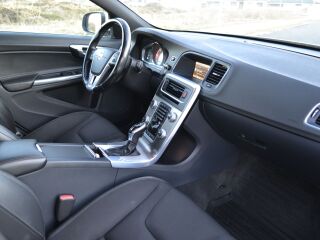 Volvo V60 D4 2.0 133kW