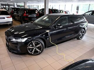 Volvo V60 AWD T6 H&K   DARK PLUS XENIUM INTELLI SAFE PRO 2.0 Long Range T6 plug in 293kW