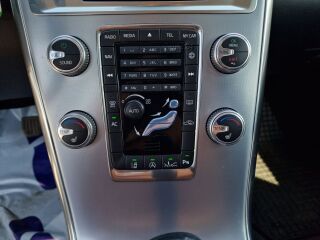 Volvo XC60 Summum Facelift 2.0 110kW