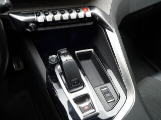 Peugeot 3008 GT 1.2 96kW