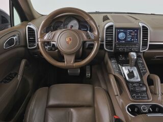 Porsche Cayenne S Diesel 4.1 V8 281kW
