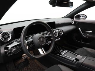 Mercedes-Benz CLA 200 AMG 1.3 120kW