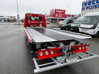 Iveco Daily 70C18H/P Tevor puksiirauto 3.0 129kW