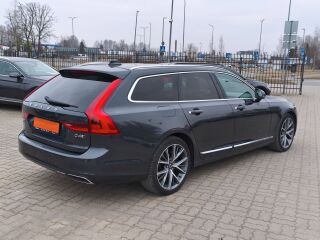 Volvo V90 AWD INSCRIPTION 2.0 140kW