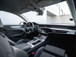 Audi A6 S-line 55TFSIe quattro 2.0 270kW