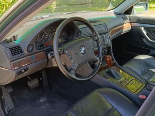 BMW 735 3.5 V8 173kW
