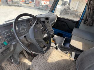 Scania 113 6x2