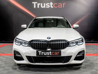 BMW 330 i M-Pakett Shadowline 2.0 190kW