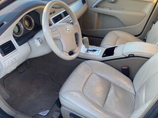 Volvo V70 2.4 136kW