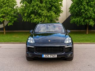 Porsche Cayenne PORSCHE CAYENNE S DIESEL 4.1 283кВ