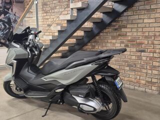 Honda Forza NSS350a 21кВ
