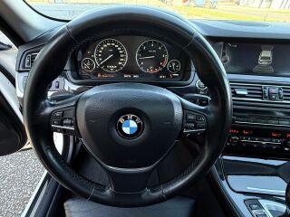 BMW 530 Touring Individual M-Sportpakett EU5 3.0 R6 TDI 190кВ
