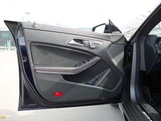 Mercedes-Benz CLA 45 AMG Shooting Brake DRIVERS PACKAGE 2.0 280kW