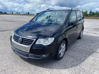 Volkswagen Touran FREESTYLE 1.9 TDI 77kW
