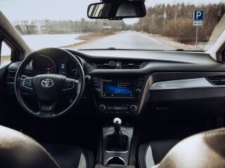 Toyota Avensis 1.8 108kW
