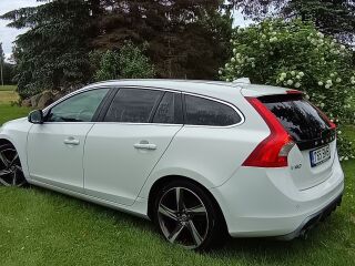 Volvo V60 R-Design 2.4 158kW