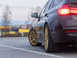 BMW 325 SPORTLINE 2.0 165кВ