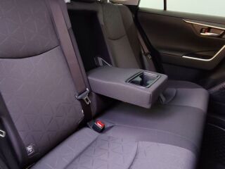 Toyota RAV4 Luxury Comfort Package 129kW