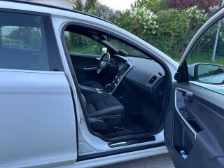 Volvo XC60 Facelift Momentum AWD MY2015 2.4 D4 133kW