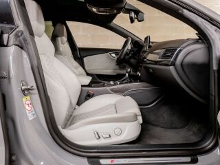 Audi RS 7 4.0 V8 412kW