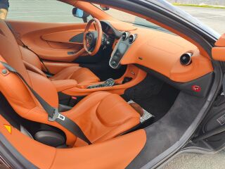 McLaren 570S 3.8 V8 3.8 Twinturbo V8 419kW