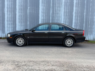 Volvo S80 Momentum 2.4 R5 D5 EURO3 120kW