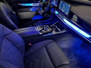 BMW i7 xDrive60  XDrive60 135kW