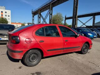 Renault Megane Elegance 1.6 55кВ