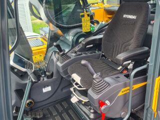 Hyundai HX300AL 198kW