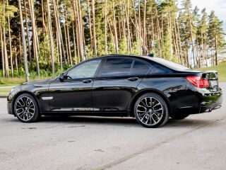 BMW 730 d M-sportpakett Shadowline 3.0 180kW