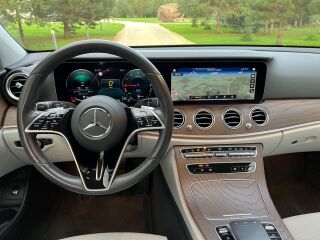 Mercedes-Benz E 300 de Avantgarde 4Matic 2.0 143kW