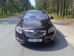 Opel Insignia Sports Tourer Turbo SW 4x4 2.0 184кВ