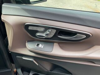 Mercedes-Benz V 300 Exclusive AMG 4Matic 2.0 176кВ
