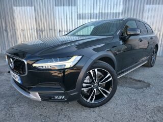 Volvo V90 Cross Country Pro D5 AWD Onyx Black 2.0 D5 173kW