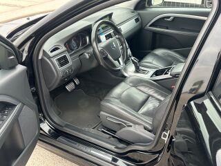 Volvo V70 Momentum Black Edition 2.0 D3 110kW